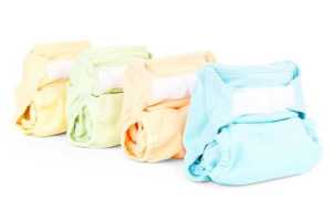 Как надеть подгузник новорождённому: инструкция и лайфхаки 2025