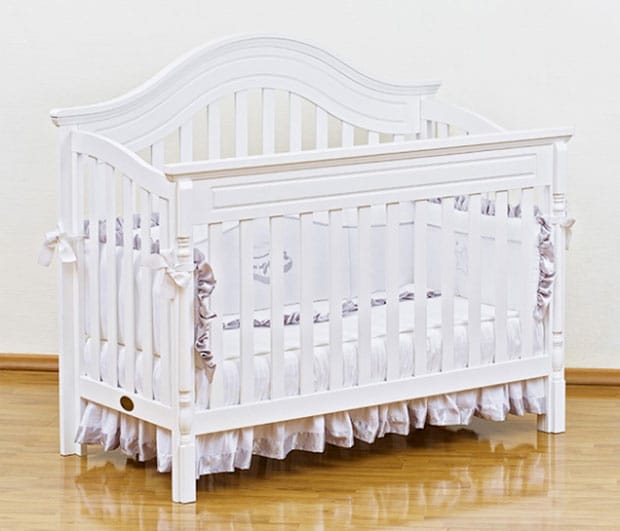 деревянная кроватка