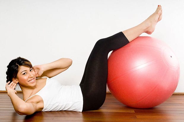 упражнения на фитболе после родов